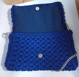 Borsa uncinetto blu fatta a mano