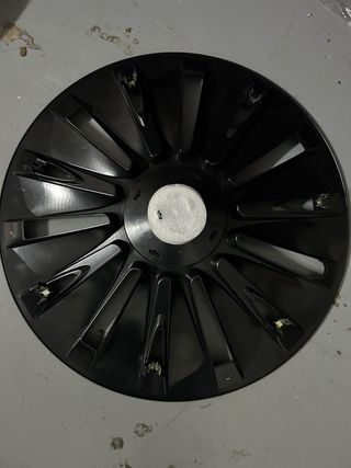 Tapacubos Negro Tesla Model Y 19