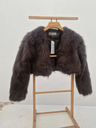 Chaqueta pelo sintético marrón talla M