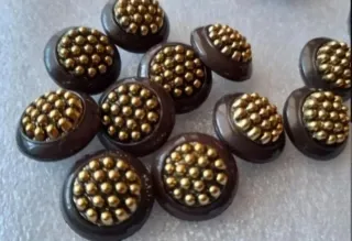 Lote 14 botones- 5 modelos