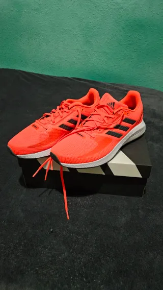 Zapatillas Adidas 42.5