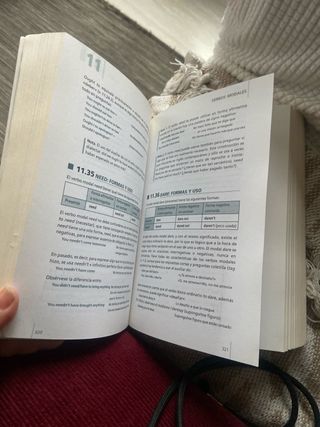 Gramatica Inglesa 8A Edicion (Spanish Edition)