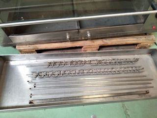 Asador de Pollos a Gas con 6 Espadas