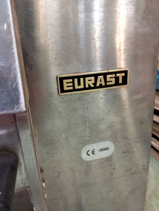 Asador de Pollos a Gas con 6 Espadas