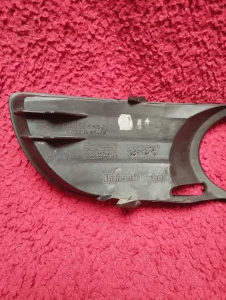 REJILLA NIEBLA IZQUIERDA SEAT LEON