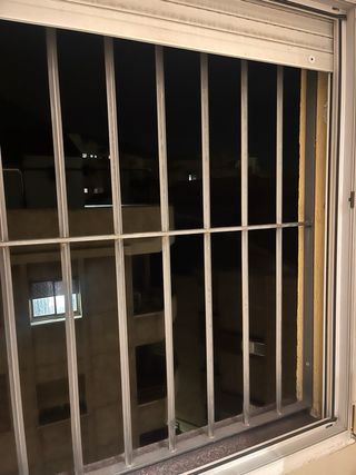 URGE 2 Rejas de seguridad para ventana
