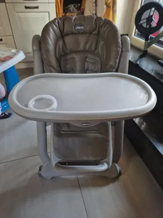 Seggiolino Chicco Polly Magic