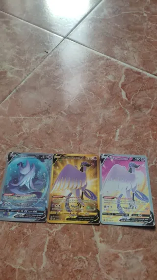3 Cartas Pokémon Articuno de Galar V. Negociables