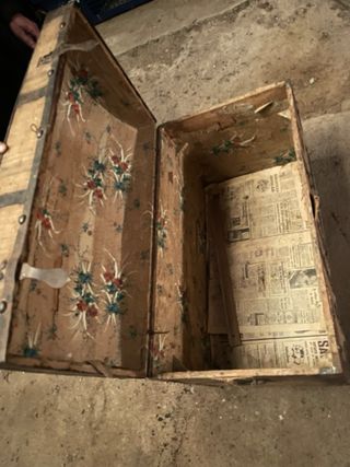 Lote 2 baúles antiguos madera y metal