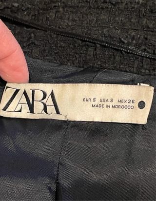 Abrigo negro tweed Zara