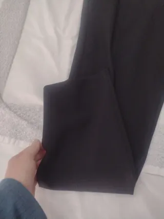 Pantalón Zara mujer negro pinzas nuevo
