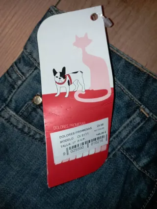 Pantalones vaqueros Dolores Promesas. Talla 27