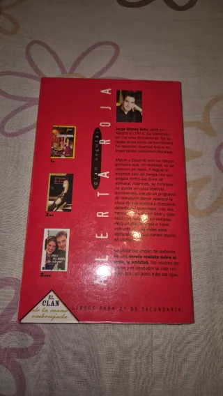 El Clan de la mano embrujada Lecturas