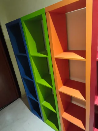 Lote 4 Estanterías Madera Colores