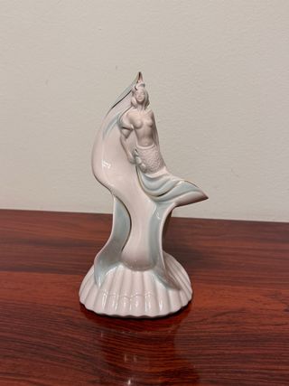 Figura Galos Sirena Porcelana Dorada