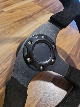 Volante desplazado Rally Negro Vitara