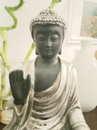 Figura Buda 27 cm Negra y Plateada