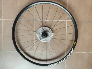 Ruedas Mavic Aksium Centerlock 700 Carretera