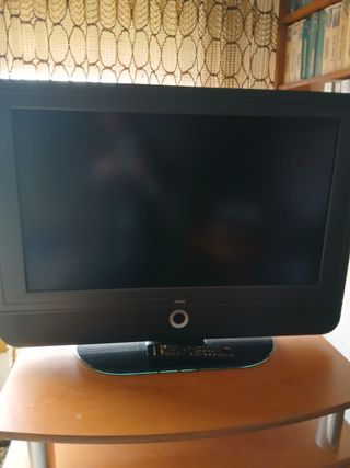 Televisor Loewe Negro