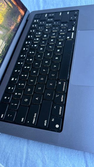 MacBook Pro 14” (2021) M1 Max – 32 GB RAM – 1 TB