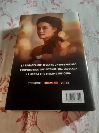 Sissi. Il romanzo ufficiale della serie TV