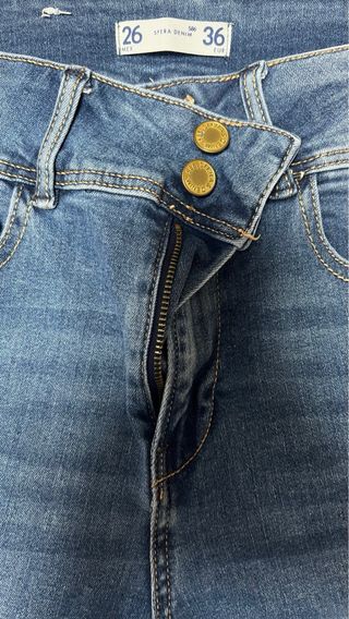 Pantalón vaquero chica azul