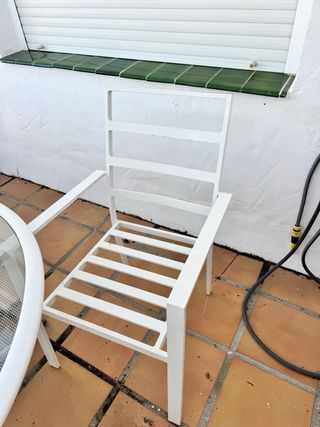 Mesa y sillas terraza cristal metal