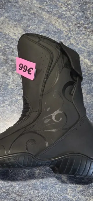 Botas moto , nuevas a estrenar con etiqueta
