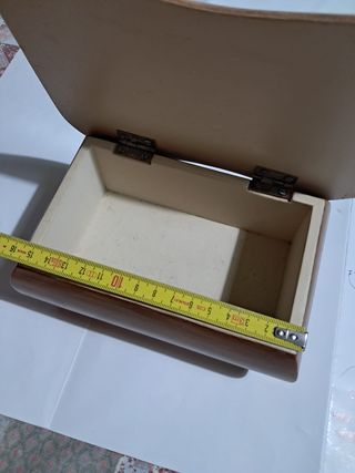 Cofanetto in legno con découpage floreale