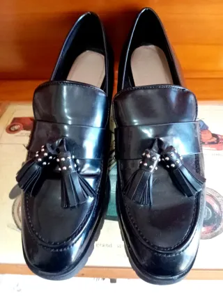 Zapatos Zara negros talla 40