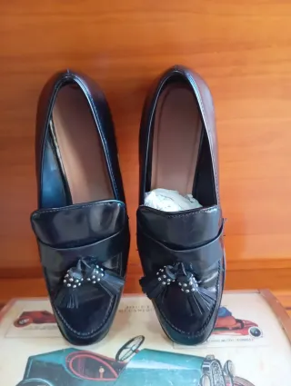 Zapatos Zara negros talla 40
