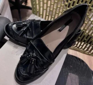 Zapatos Zara negros talla 40