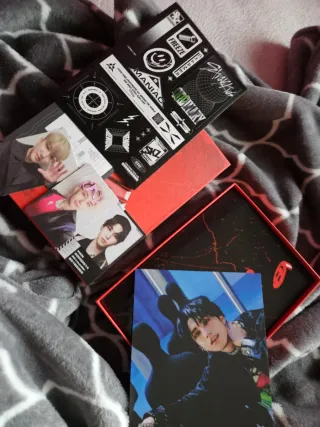 Lote Álbumes SKZ + 5 Photocards Regalo