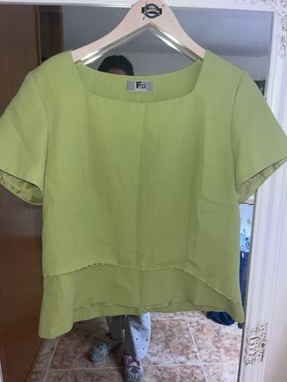 Conjunto falda y top verde
