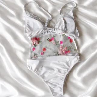 Bikini transparencia flores
