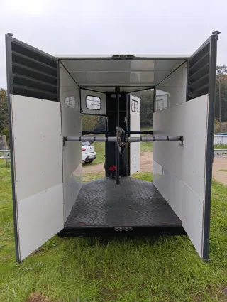 Remolque caballos 2 plazas