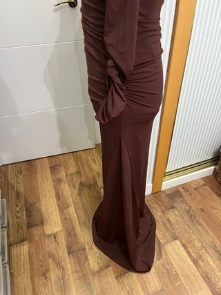 Vestido largo Zara marrón
