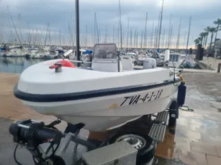 BARCO RIO 4.50 HONDA 50 4 TIEMPOS