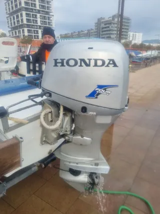 BARCO RIO 4.50 HONDA 50 4 TIEMPOS