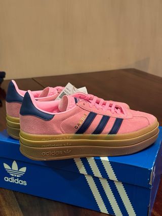Zapatillas adidas GAZELLE rosas