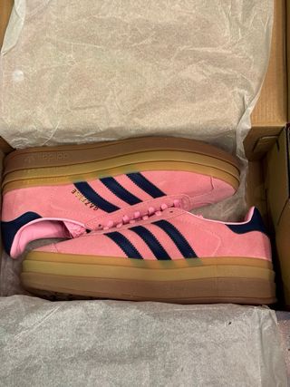 Zapatillas adidas GAZELLE rosas