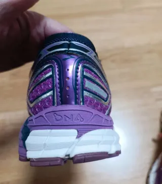 Deportivas Brooks Adrenaline Talla 37,5