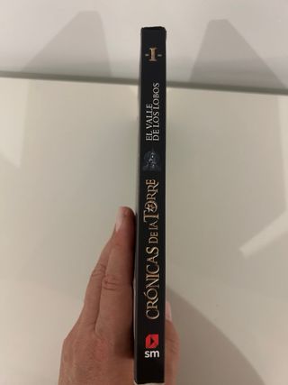 Crónicas de la Torre I. El Valle de los Lobos (...