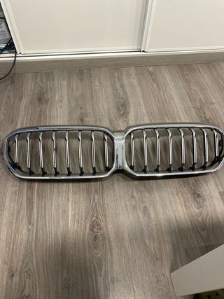 Parrilla BMW Serie 5 G31 Cromada