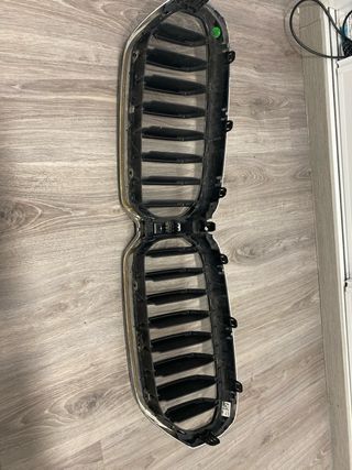 Parrilla BMW Serie 5 G31 Cromada