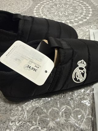 Zapatillas Casa Real Madrid Negras