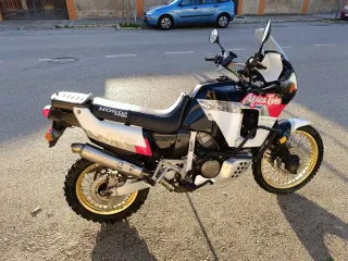 Honda Africa Twin XRV 750 RD04 1992