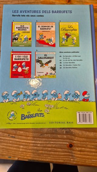 Colección de 5 libros de los pitufos en catalan.