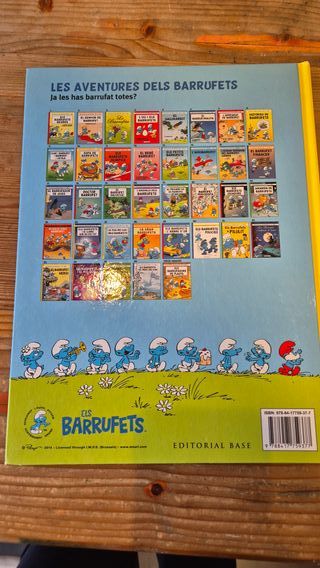 Colección de 5 libros de los pitufos en catalan.