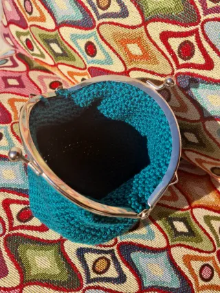 Portamonete uncinetto petrolio